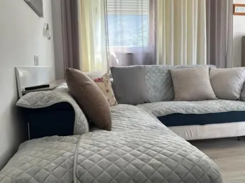 Sale, one bedroom apartment, 40m², Bečići, Budva - image 1