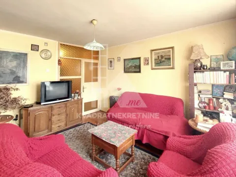 Prodaja, stan, 70m2, Preko Morače, Podgorica Prodaja, stan, 70m2, Preko Morače, Podgorica