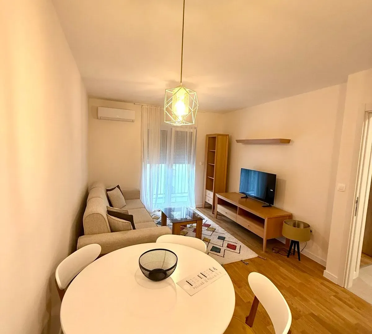 Rent, one bedroom apartment, 45m², Podgorica, Crna Gora