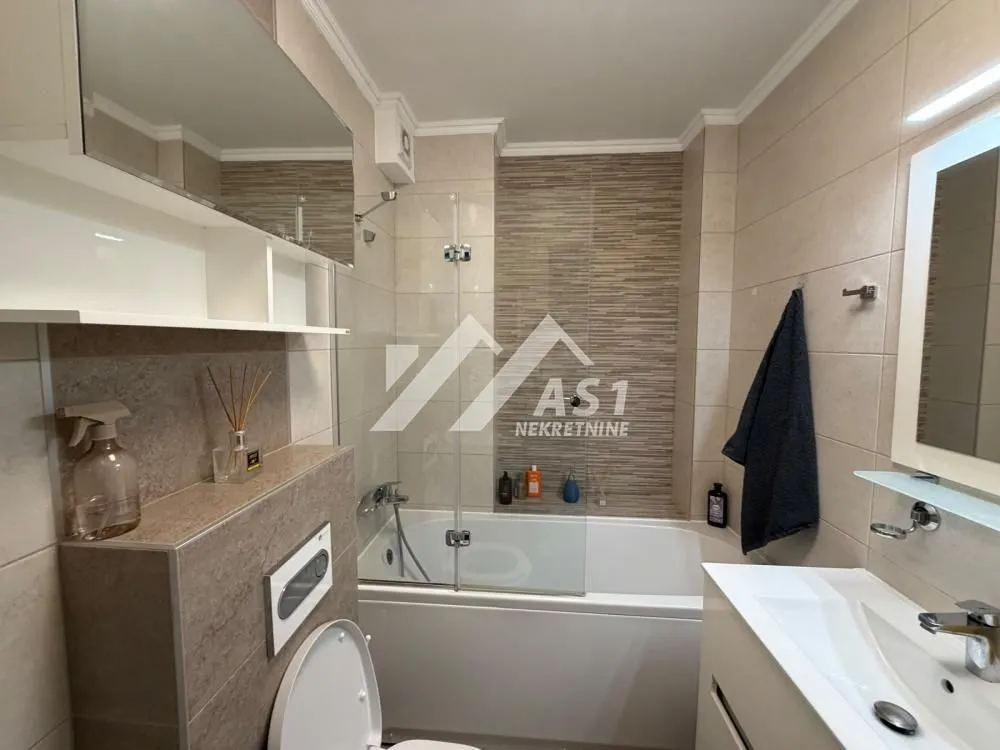 Rent, two bedroom apartment, 50m², Grbavica, Novi Sad Sve Podlokacije