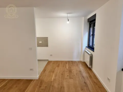 Prodaja, trosoban stan, 68m², Vukov Spomenik, Zvezdara Sve Podlokacije - image 8