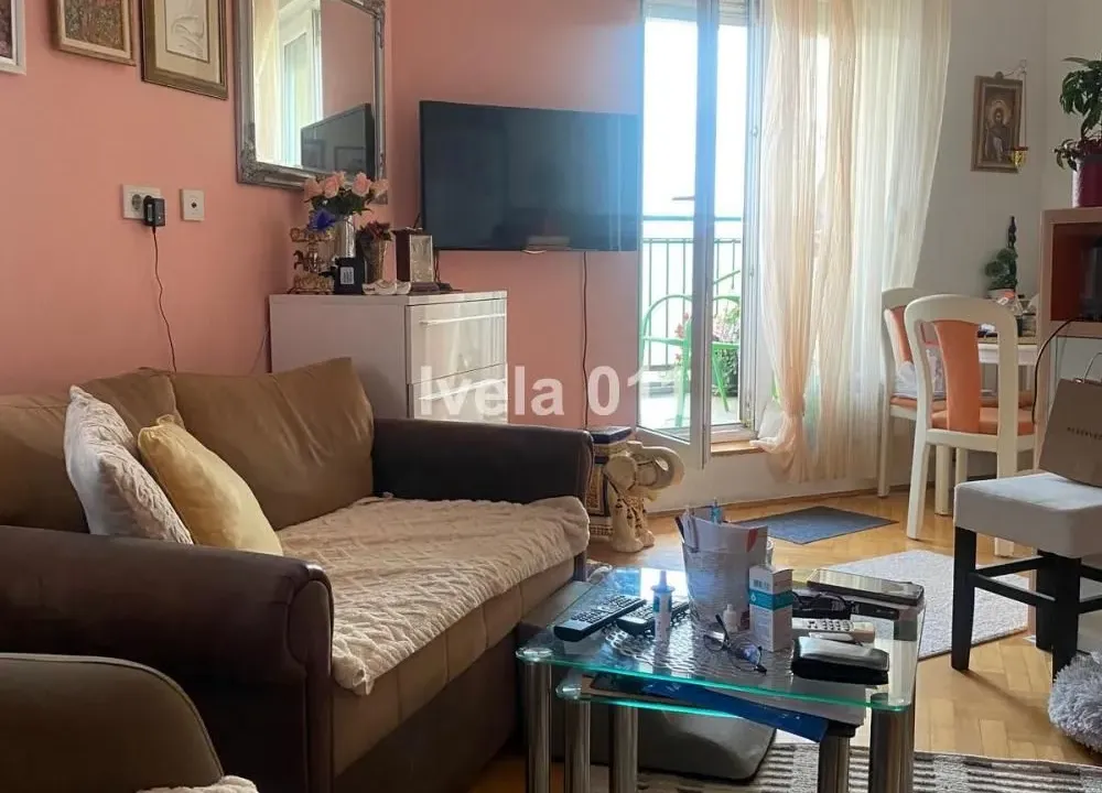 Prodaja, dvosoban stan, 62m², Voždovac Sve Podlokacije, Beograd
