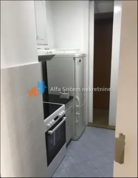Rent, three bedroom apartment, 90m², Stari Grad, Beograd - image 8