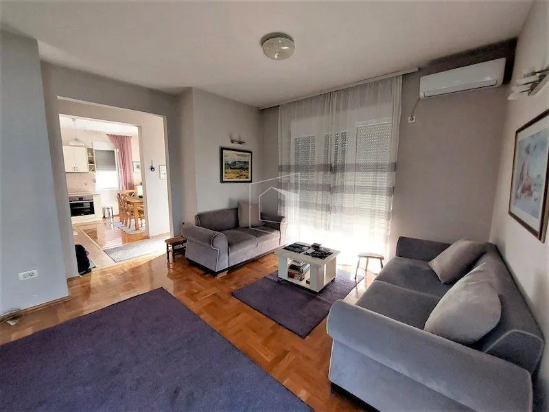 Rent, house, 120m², Tološi, Podgorica