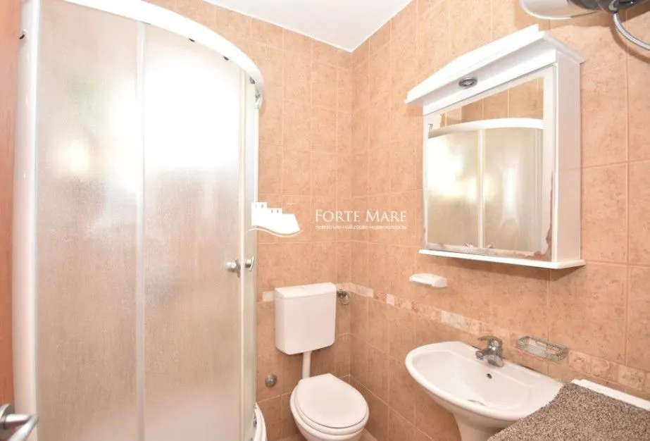 Prodaja, dvosoban stan, 42m², Kumbor, Herceg Novi