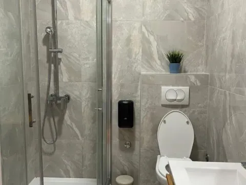 Izdavanje, garsonjera, 27m², Centar, Novi Sad - image 8