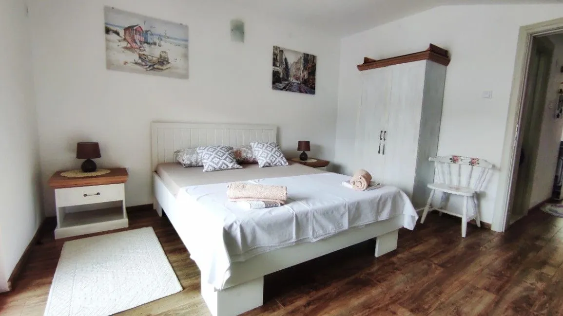 Rent, one bedroom apartment, 50m², Gomila, Herceg Novi