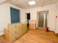 Izdavanje, poslovni prostor, 251m², Stari Grad, Beograd - image 9