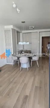 Izdavanje, trosoban stan, 74m², Savski Venac, Beograd - image 11