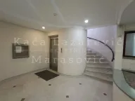 Izdavanje, trosoban stan, 147m², Kalenić Pijaca, Vračar Sve Podlokacije - image 18