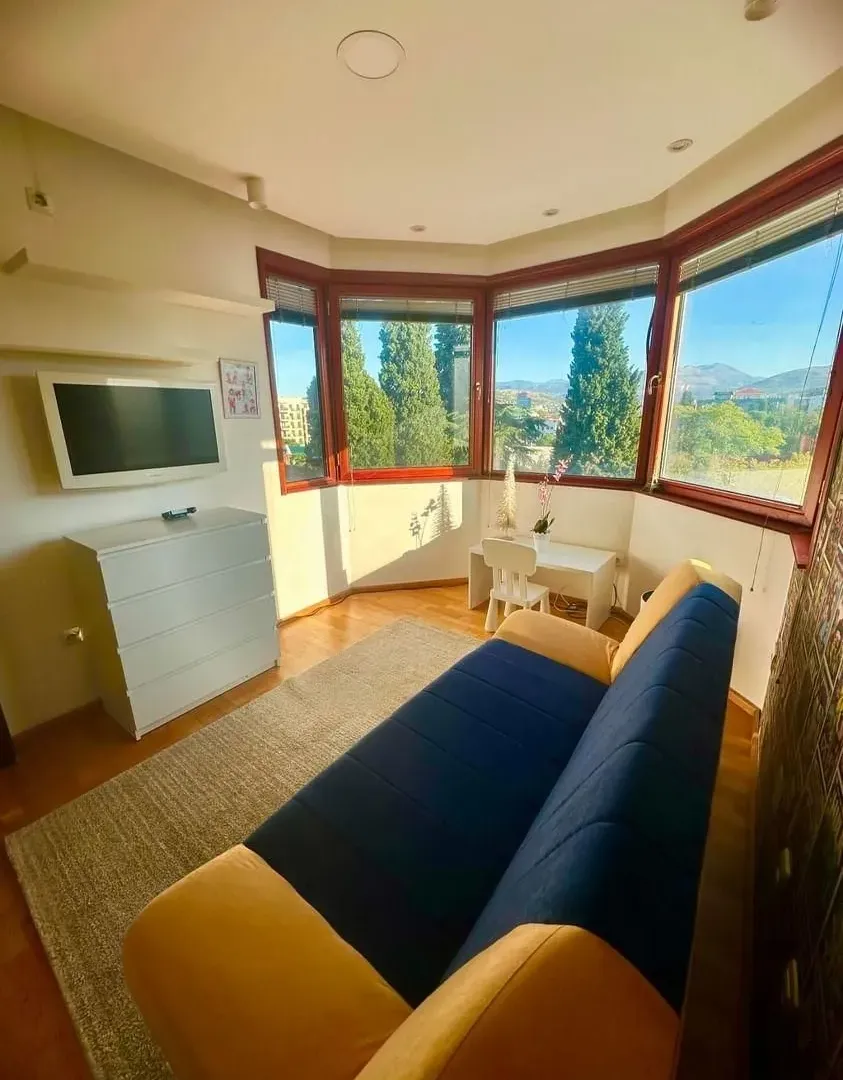 Rent, one bedroom apartment, 64m², Pobrežje, Podgorica