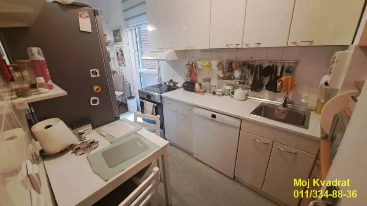 Prodaja, jednosoban stan, 42m², Vukov Spomenik, Zvezdara Sve Podlokacije