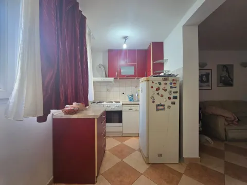 Prodaja, jednosoban stan, 30m², Škaljari, Kotor - image 5