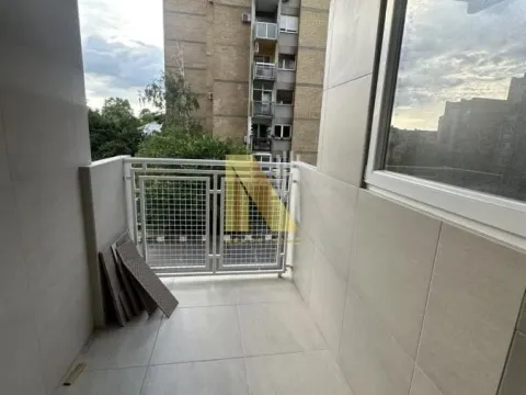 Izdavanje, trosoban stan, 54m², Grbavica, Novi Sad Sve Podlokacije - image 17