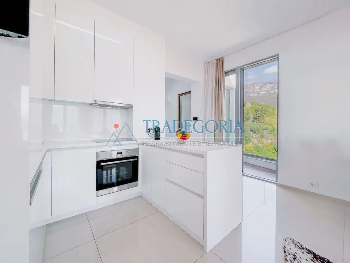 Prodaja, dvosoban stan, 58m², Bečići, Budva