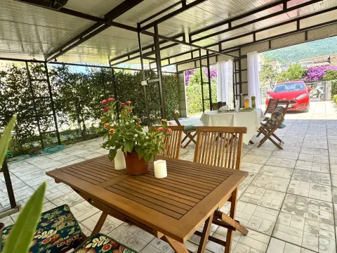 Izdavanje, trosoban stan, 100m², Seljanovo, Tivat - image 3