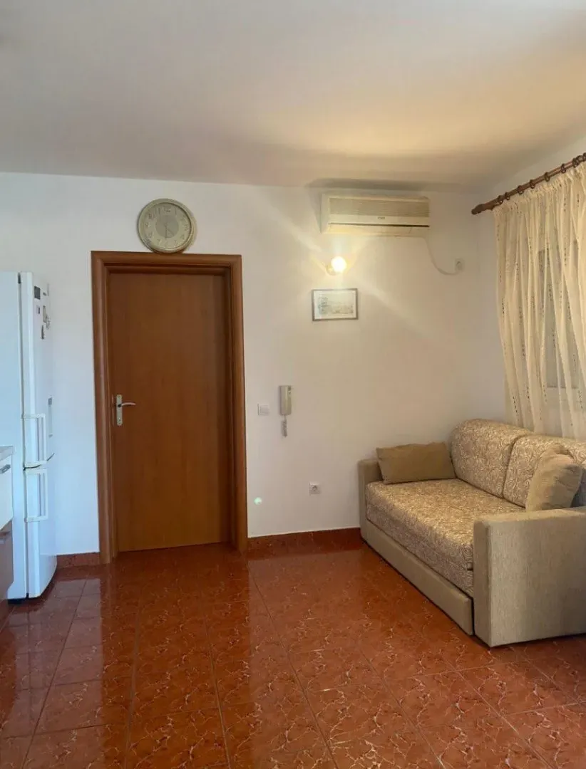 Rent, one bedroom apartment, 62m², Budva, Crna Gora