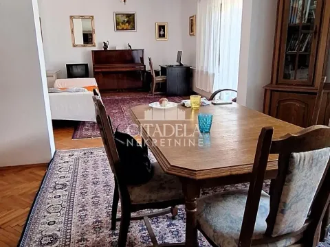 Prodaja, kuća, 400m², Kaludjerica, Grocka - image 4