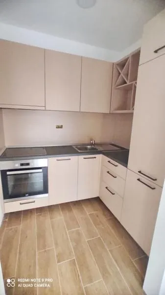 Sale, house, 527m², Sutvara, Kotor