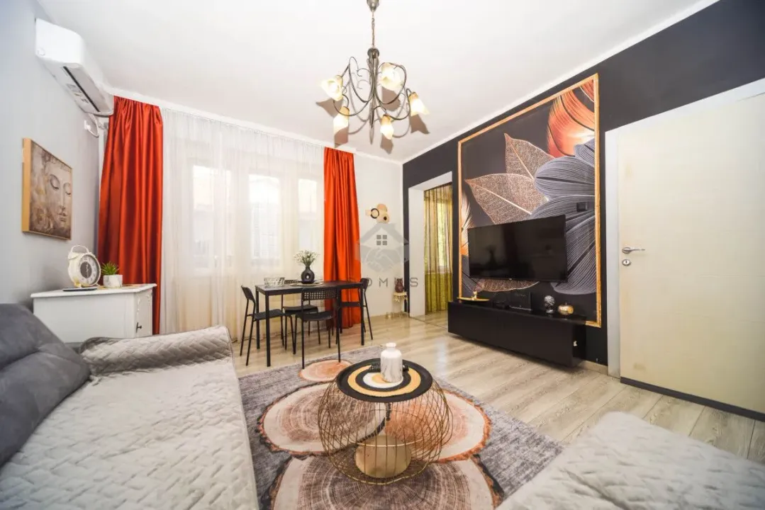 Prodaja, jednosoban stan, 52m², Centar, Podgorica