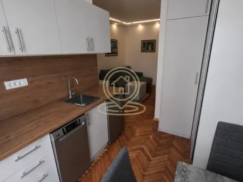 Izdavanje, jednosoban stan, 27m², Stari Grad, Beograd - image 4