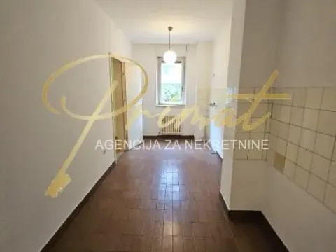 Prodaja, trosoban stan, 84m², Vukov Spomenik, Zvezdara Sve Podlokacije - image 5