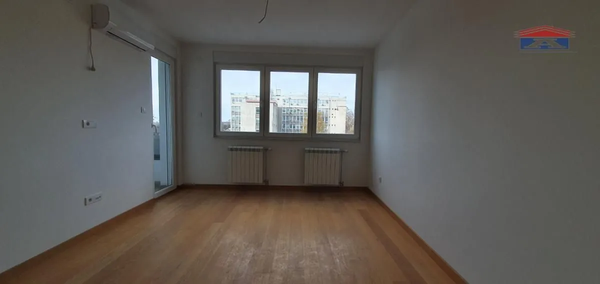 Rent, office space, 60m², Bulevar Evrope, Novi Sad Sve Podlokacije