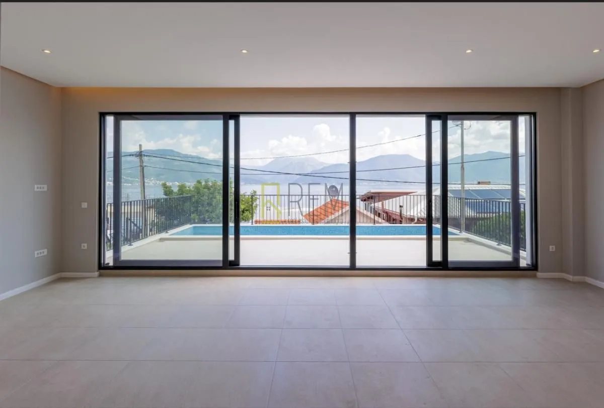 Prodaja, kuća, 200m², Krašići, Tivat