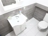 Prodaja, dvosoban stan, 103m², Donja Gorica, Podgorica - image 14