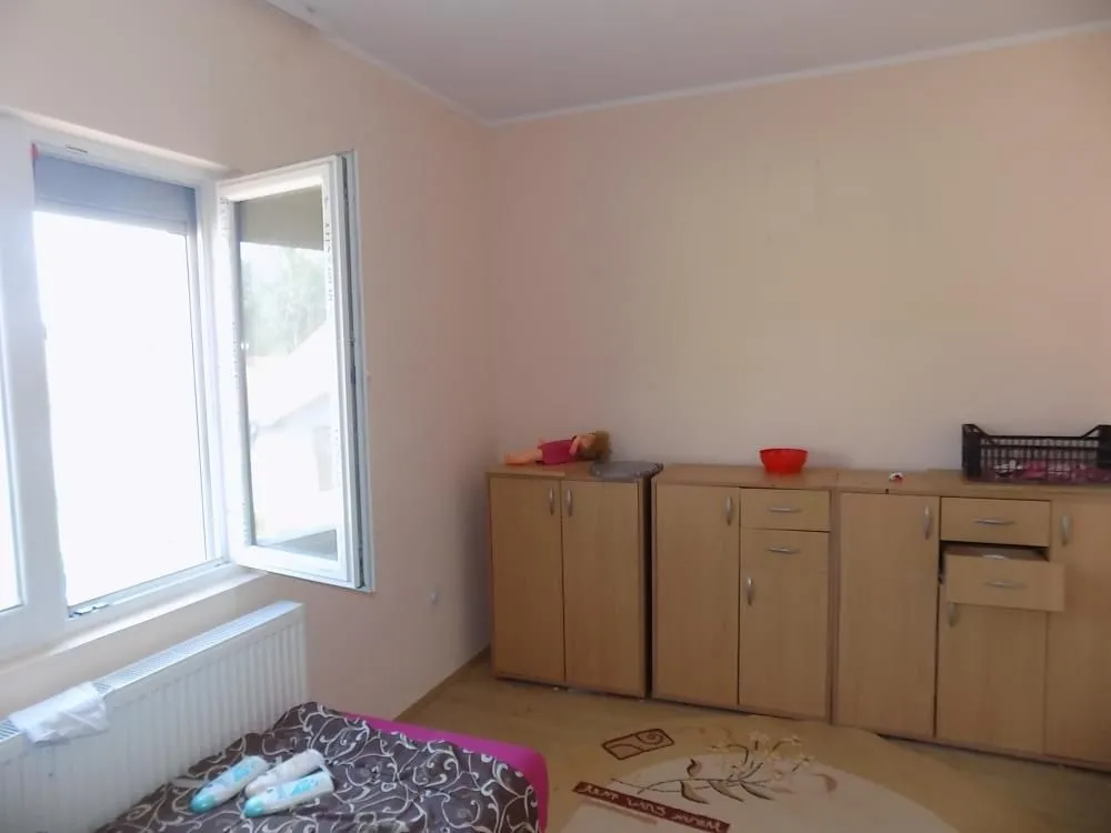 Prodaja, kuća, 385m², Končarevo, Jagodina