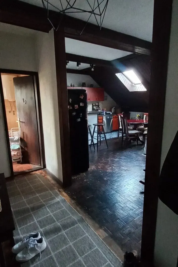 Prodaja, trosoban stan, 100m², Profesorska Kolonija, Palilula Sve Podlokacije