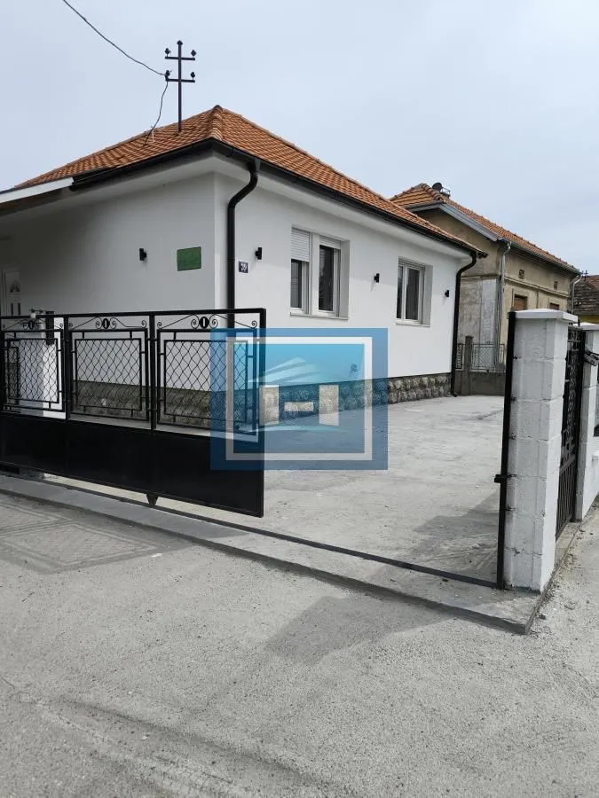 Sale, house, 153m², Ćuprija, Srbija