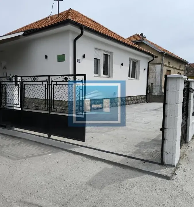 Sale, house, 153m², Ćuprija, Srbija