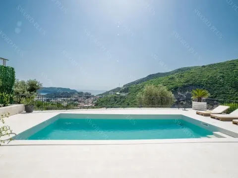 Prodaja, kuća, 160m², Centar, Budva - image 13