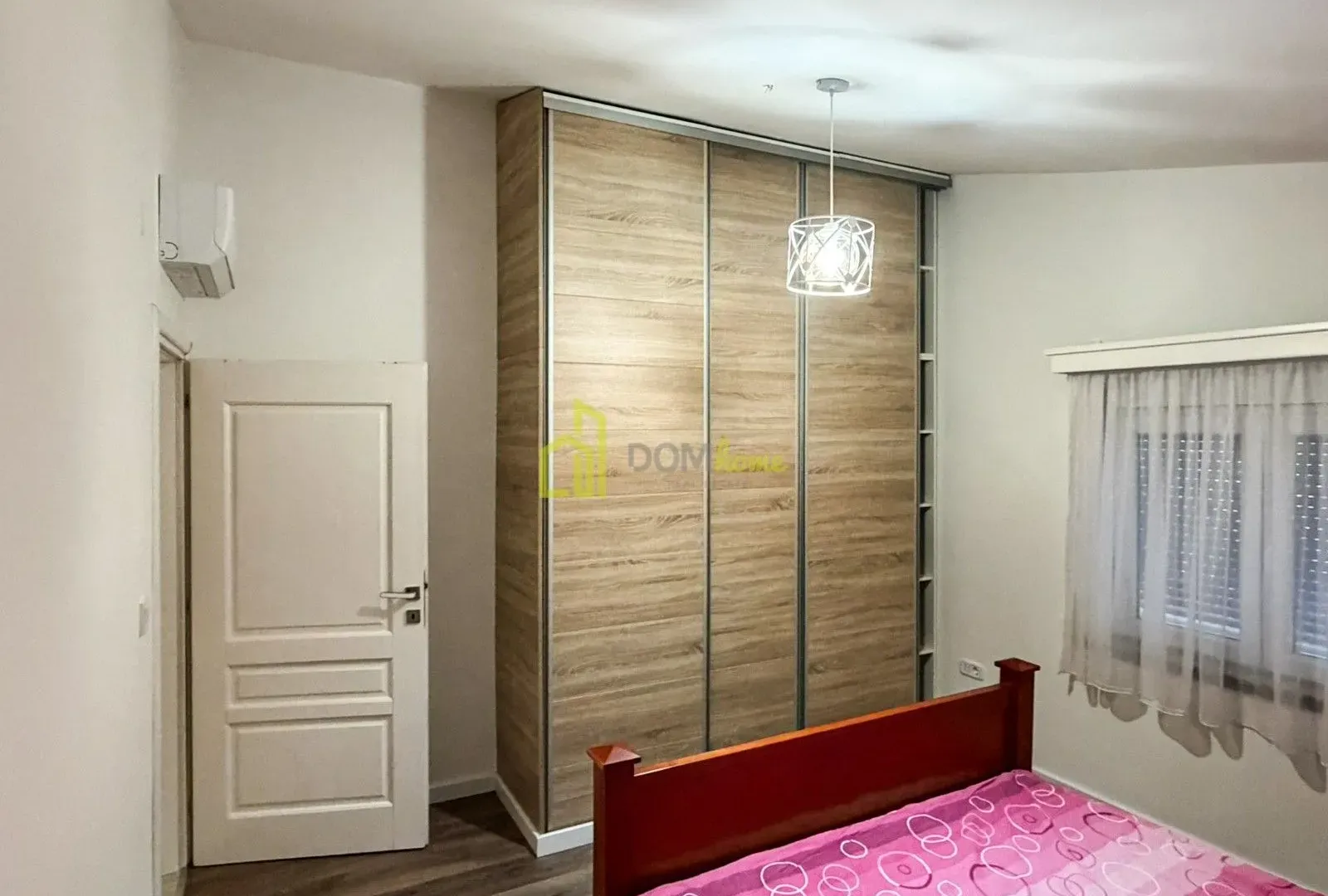 Rent, three bedroom apartment, 165m², Farmaci, Podgorica