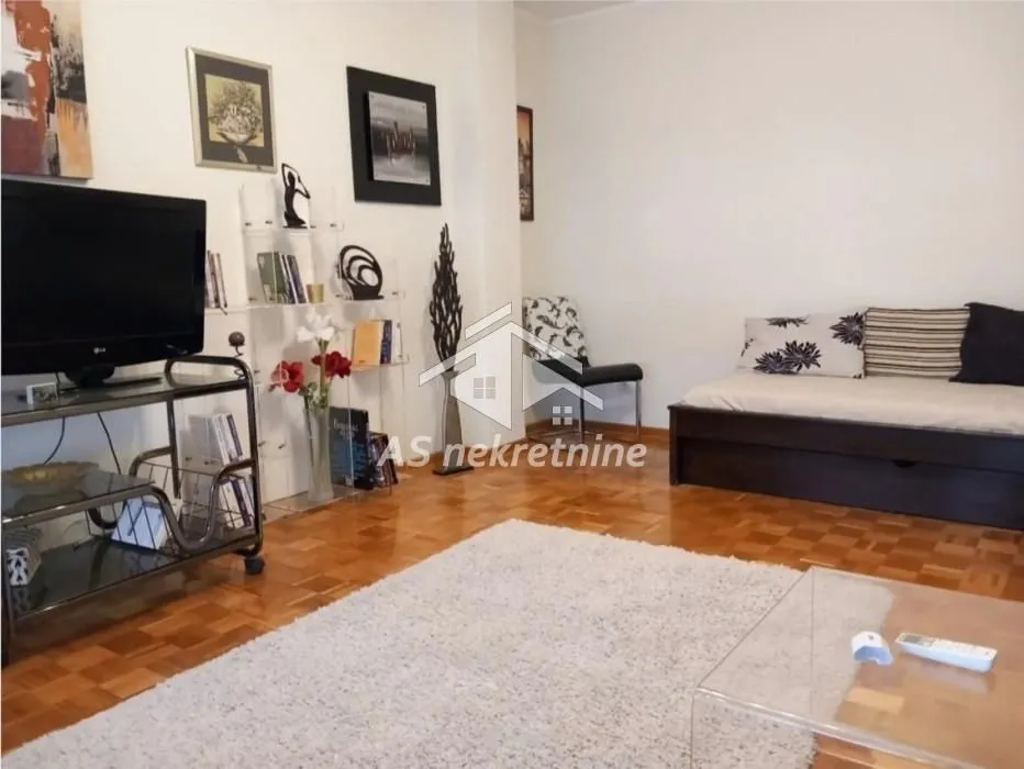 Izdavanje, dvosoban stan, 69m², Novi Beograd Sve Podlokacije, Beograd