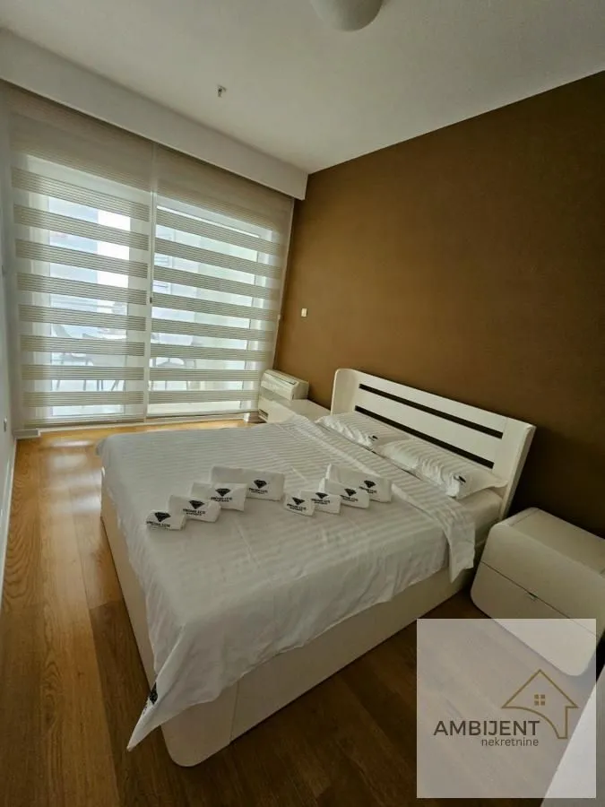 Prodaja, trosoban stan, 77m², Budva, Crna Gora