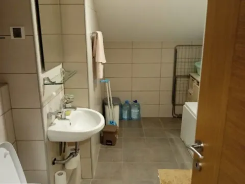 Izdavanje, jednosoban stan, 55m², Kava, Tivat - image 3