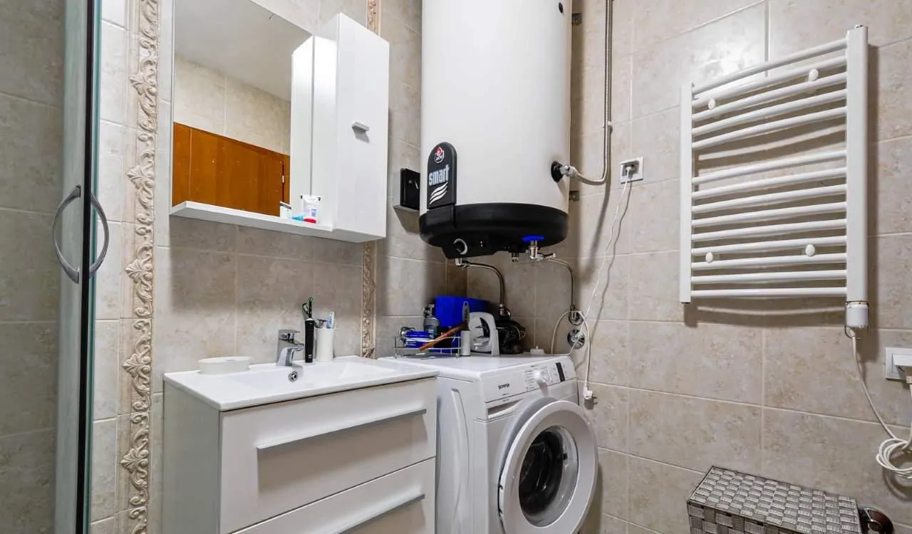 Prodaja, dvosoban stan, 88m², Bečići, Budva