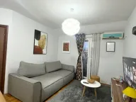 Izdavanje, jednosoban stan, 43m², City Kvart, Podgorica - image 1