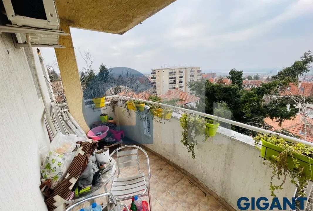 Prodaja, trosoban stan, 68m², Čukarica, Beograd