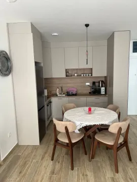 Rent, one bedroom apartment, 45m², Bečići, Budva - image 8