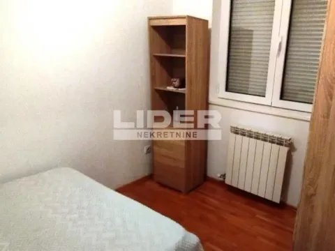 Rent, one bedroom apartment, 43m², Neimar, Vračar Sve Podlokacije - image 12