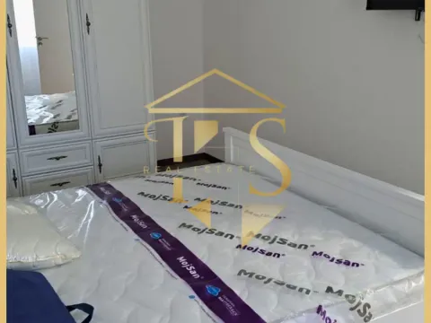 Rent, one bedroom apartment, 47m², Centar, Tivat - image 4