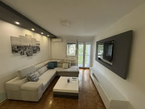 Izdavanje, dvosoban stan, 65m², Liman 3, Novi Sad Sve Podlokacije - image 1