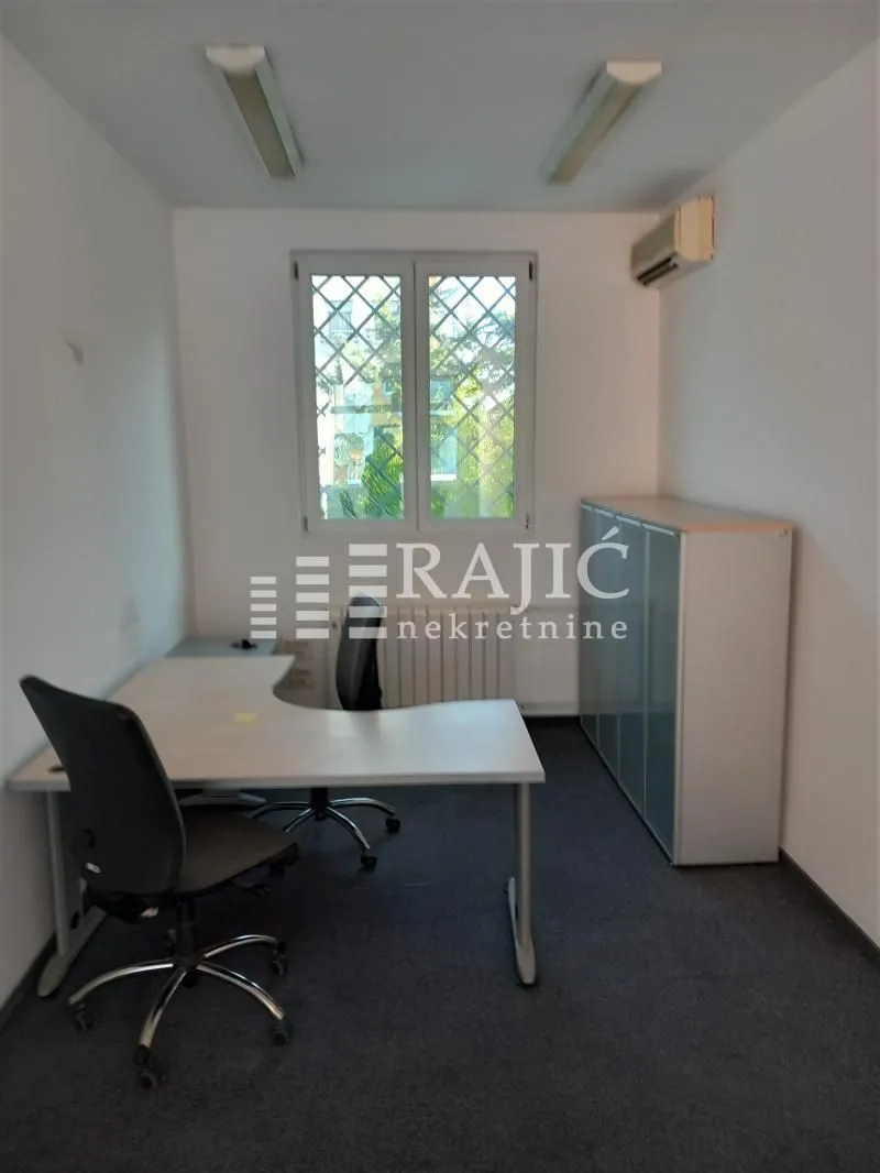Rent, office space, 120m², Voždovac Sve Podlokacije, Beograd