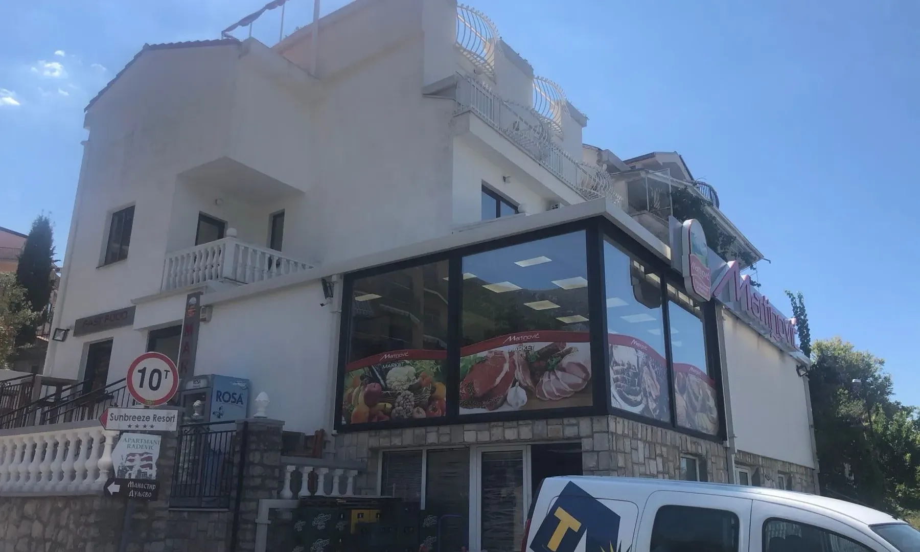 Rent, office space, 160m², Kamenovo, Budva