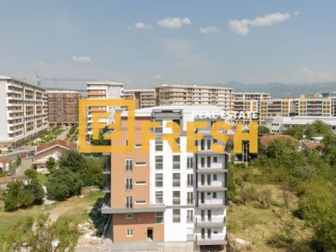 Prodaja, stan, 131m², City Kvart, Podgorica - image 2