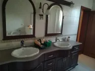 Izdavanje, kuća, 1150m², Karaburma, Palilula Sve Podlokacije - image 13