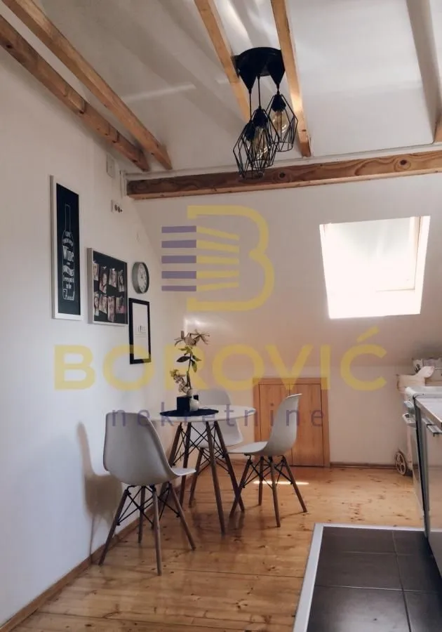 Prodaja, dvosoban stan, 37m², Vračar Sve Podlokacije, Beograd